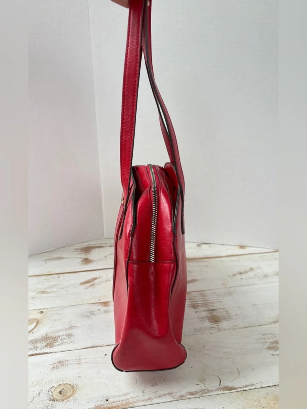 Liz Claiborne lipstick red vintage satchel shoulder bag purse vegan leather EUC
